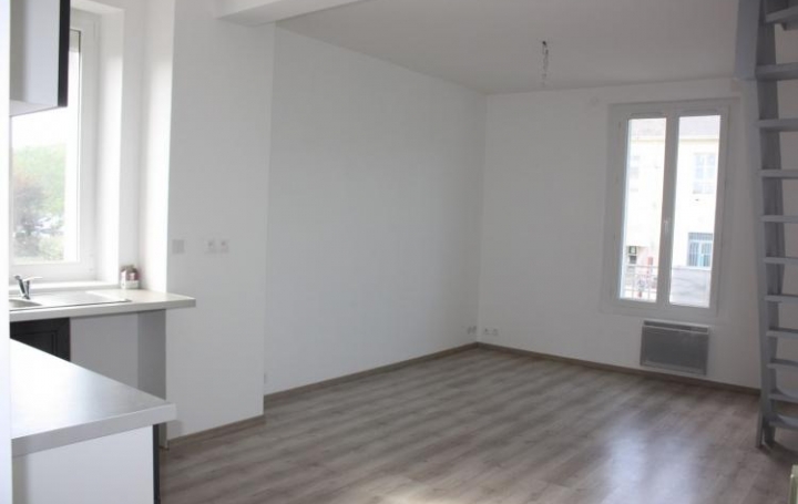Atypique immobilier : Appartement | ETRECHY (91580) | 31 m2 | 127 000 € 