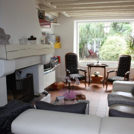  Atypique immobilier : House | EGLY (91520) | 206 m2 | 549 000 € 